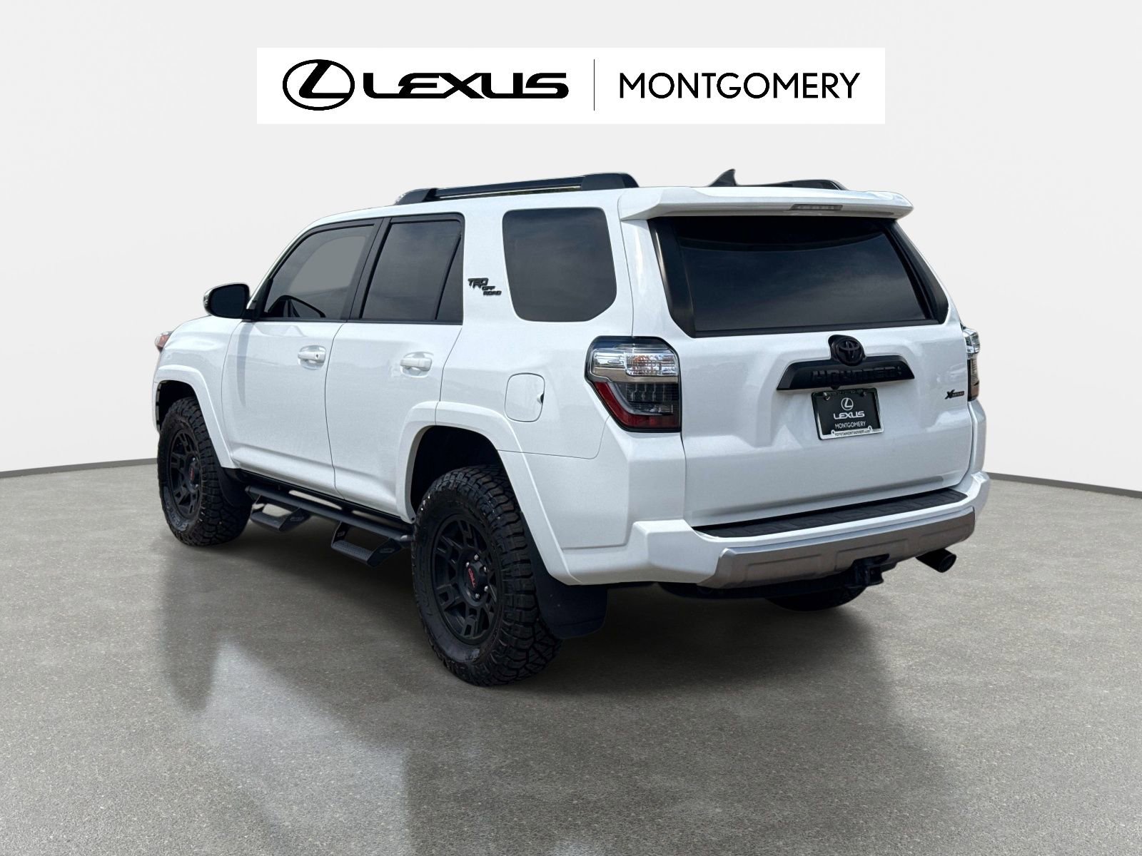 Used 2023 Toyota 4Runner TRD Off-Road Premium w/ Moonroof Package AWD/4WD image 5