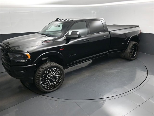 Used 2022 RAM 3500 Limited w/ Max Tow Package image 53