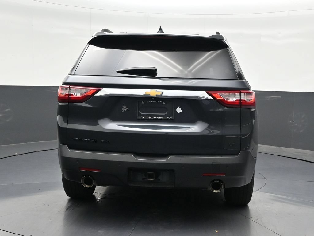 Used 2021 Chevrolet Traverse LT FWD image 4