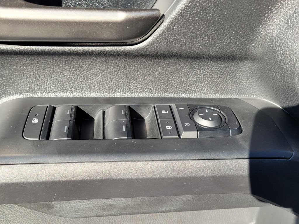 Used 2024 Toyota Tacoma TRD Sport image 16