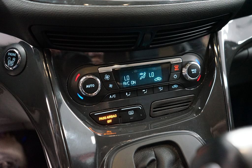 Used 2016 Ford Escape Titanium AWD/4WD image 35