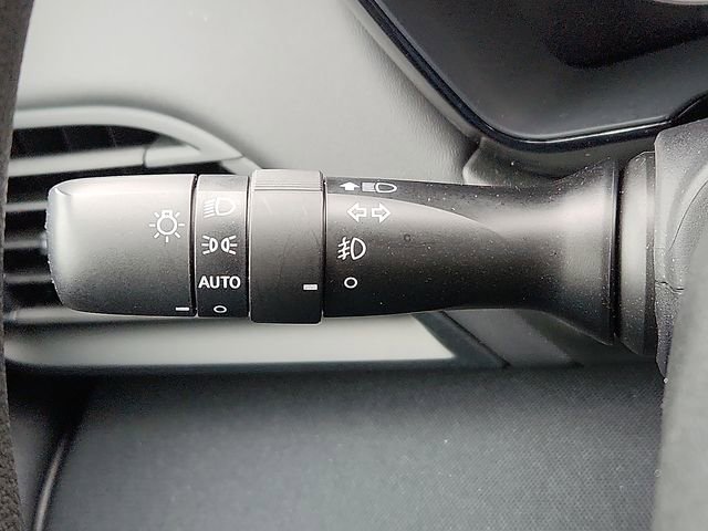 Certified 2025 Subaru Outback AWD/4WD image 21