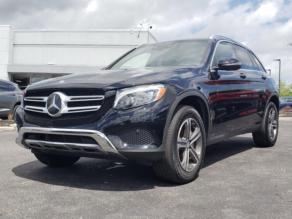 Used 2016 Mercedes-Benz GLC 300 4MATIC image 3