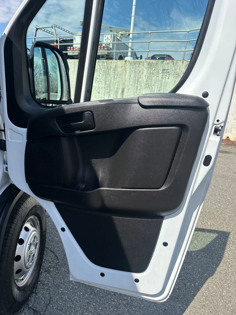 Used 2023 RAM ProMaster 3500 w/ Driver Convenience Group FWD image 27