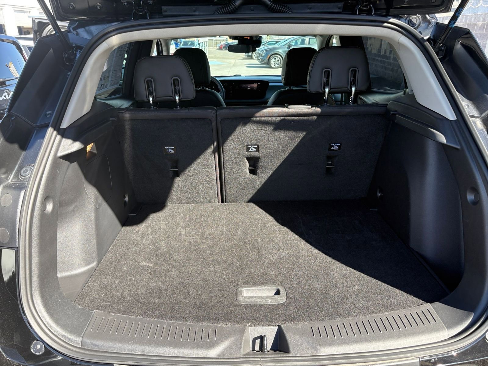 Used 2025 Buick Encore GX Preferred FWD image 30