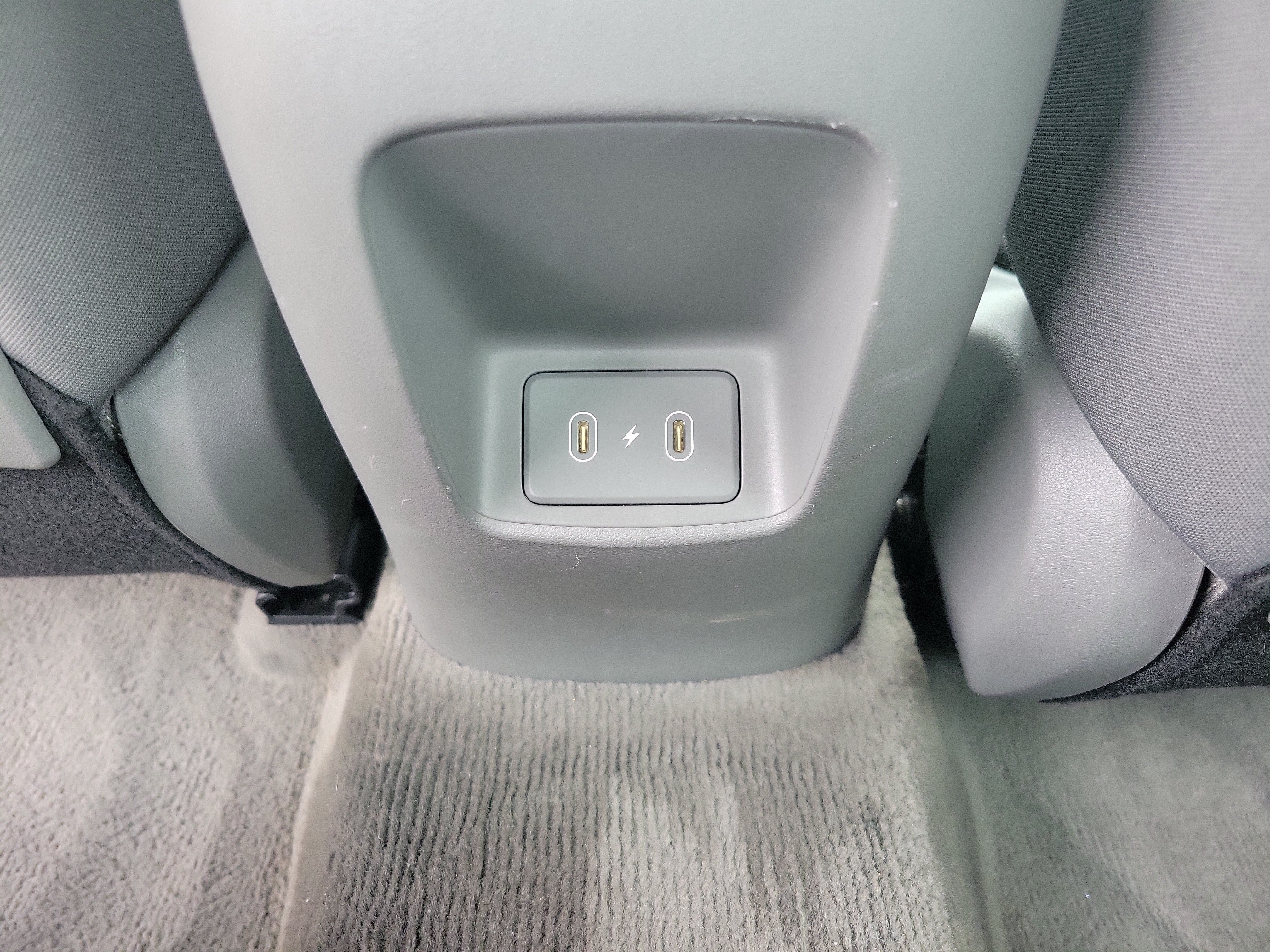 Used 2024 Hyundai Elantra SEL FWD image 6