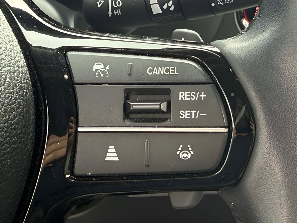 Certified 2023 Honda Pilot Touring image 16
