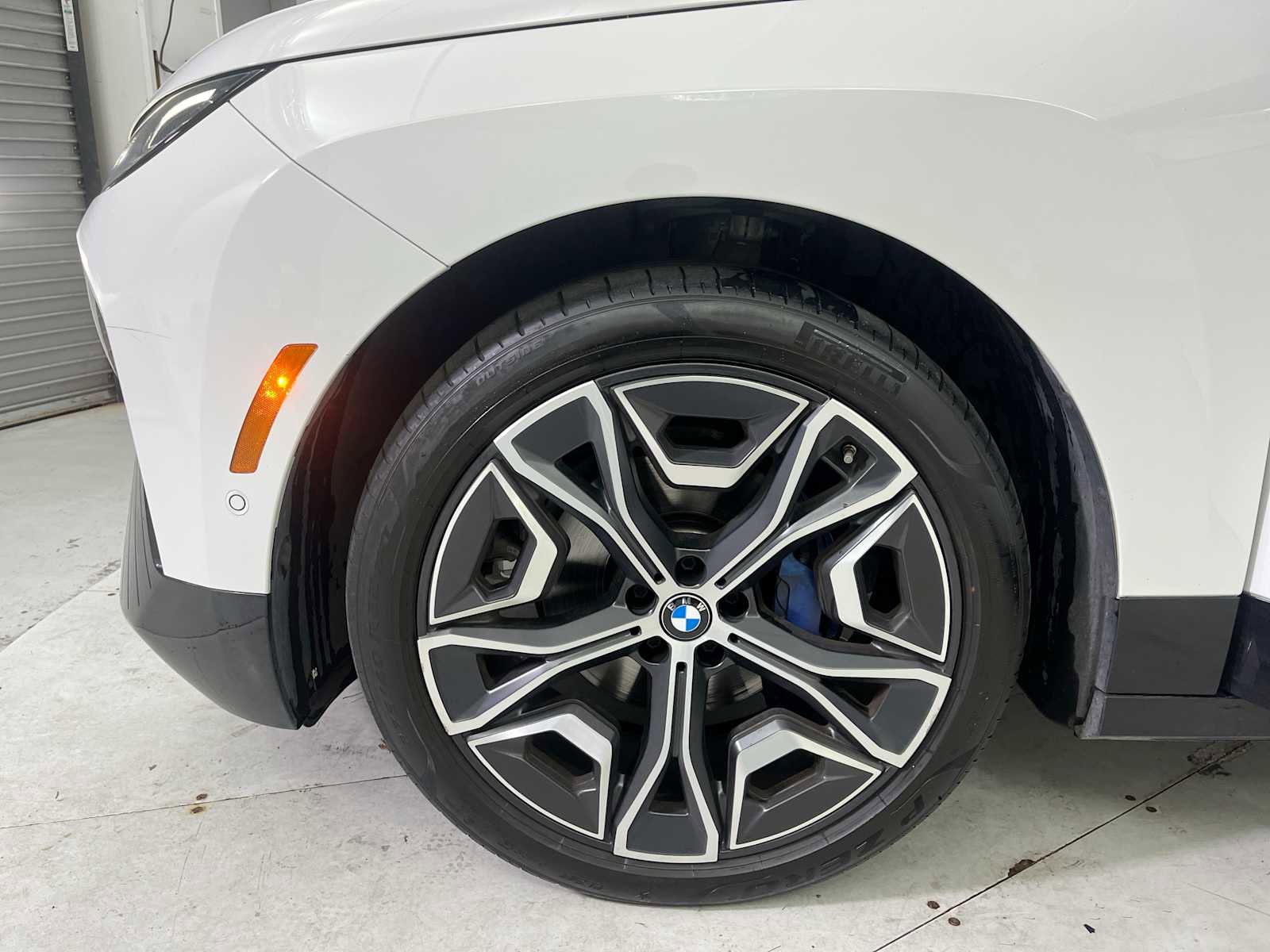 Certified 2023 BMW iX xDrive50 w/ Premium Package image 18