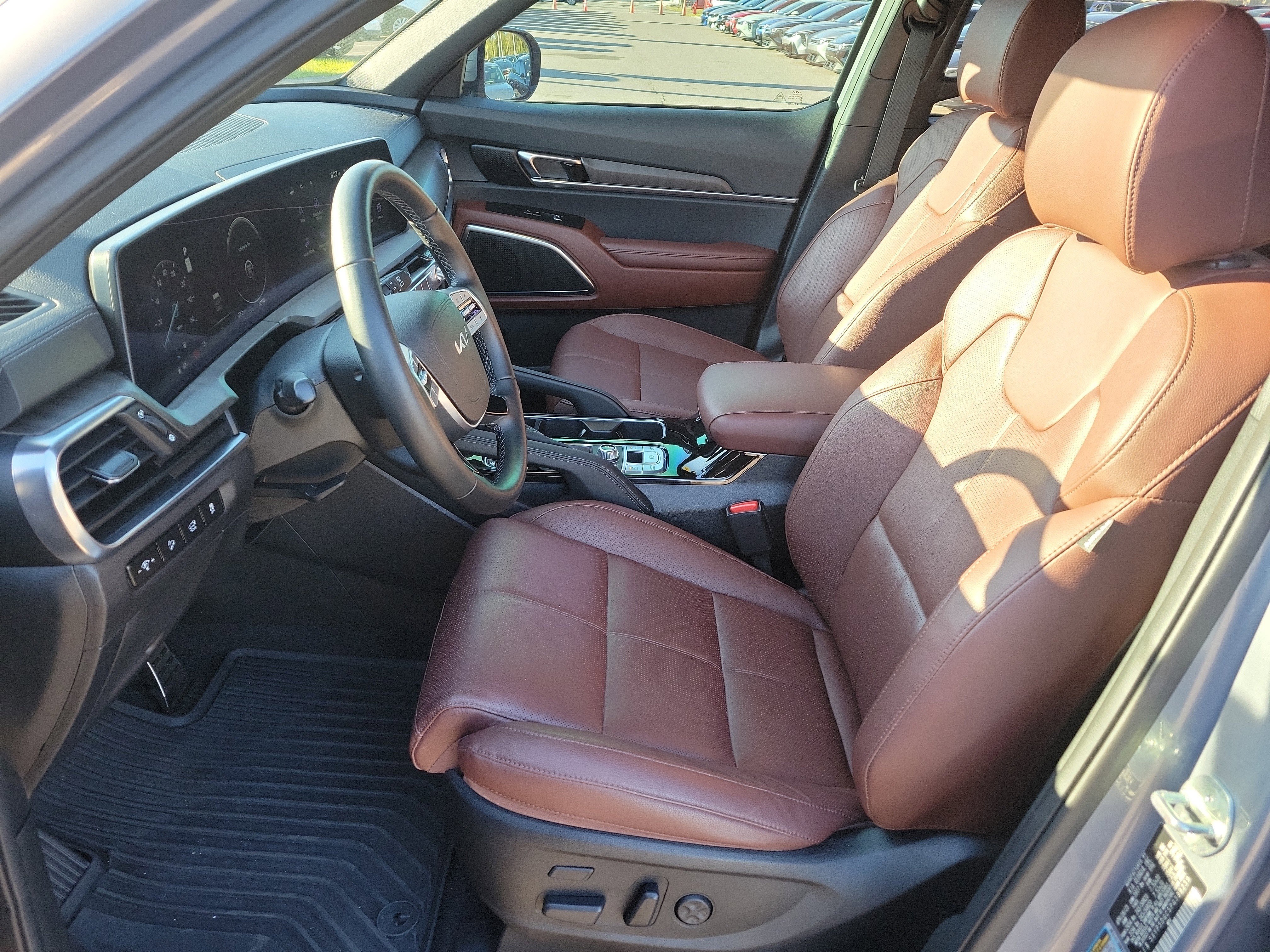 Used 2023 Kia Telluride SX image 23