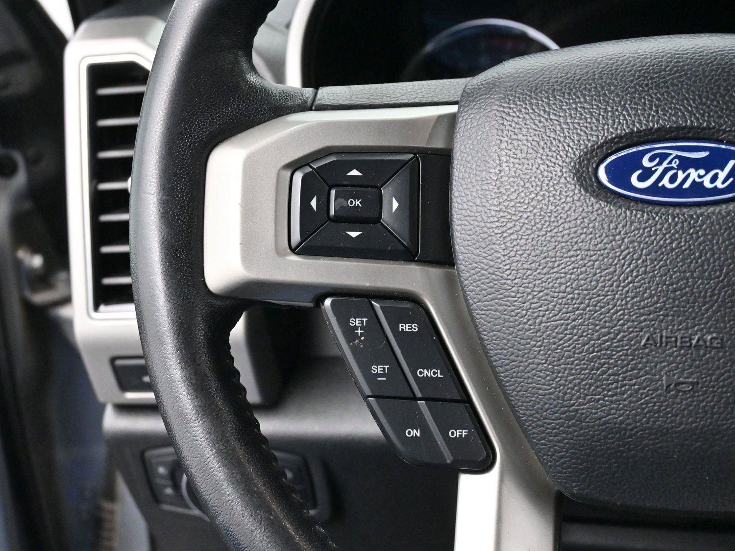 Used 2020 Ford F250 Lariat w/ Lariat Ultimate Package image 17