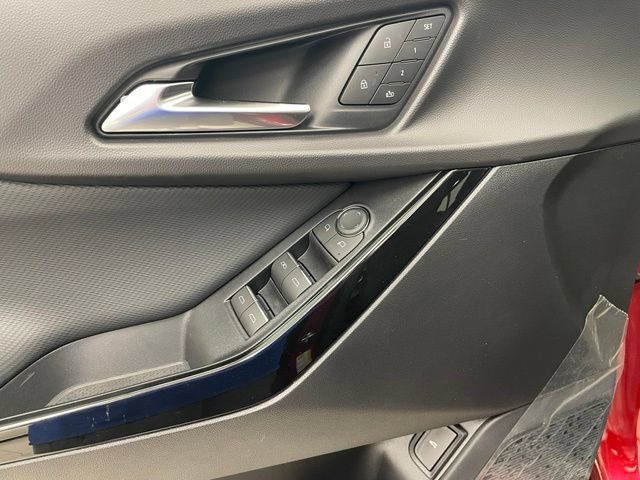 New 2027 Chevrolet Equinox RS w/ Safety and Technology Package AWD/4WD image 11