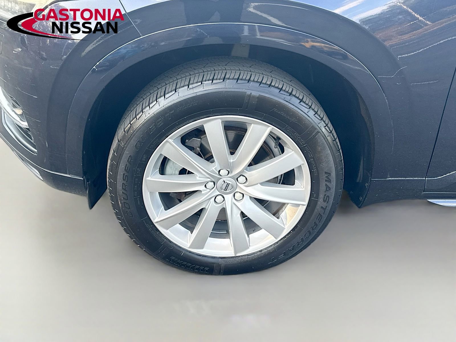 Used 2016 Volvo XC90 T6 Momentum w/ Momentum Plus Package image 39