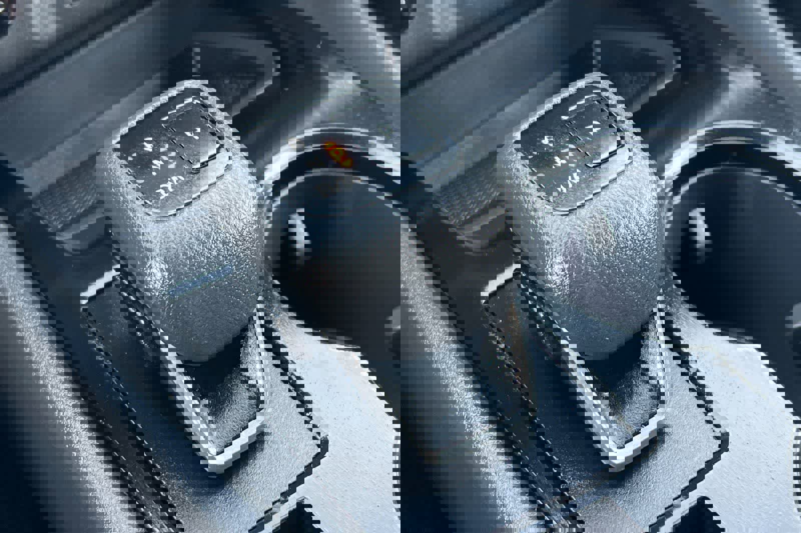 Certified 2025 Nissan Rogue SV image 26