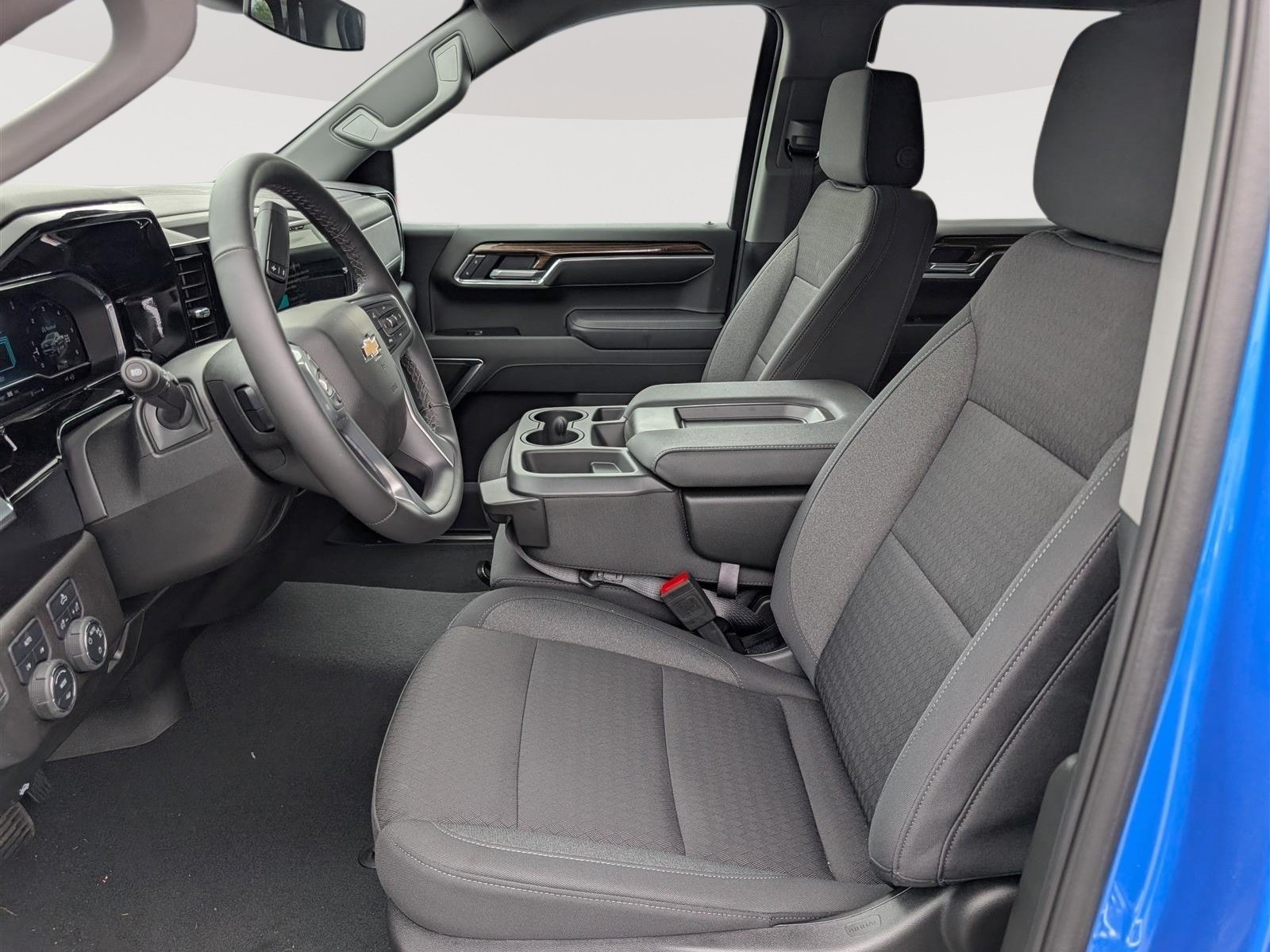 New 2025 Chevrolet Silverado 1500 LT AWD/4WD image 12