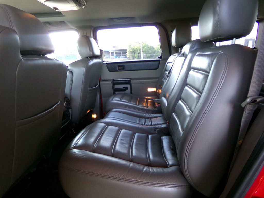 Used 2004 HUMMER H2 AWD/4WD image 12