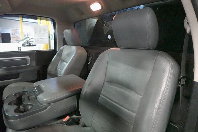 Used 2016 RAM 5500 Tradesman w/ Power Accessory Group AWD/4WD image 11