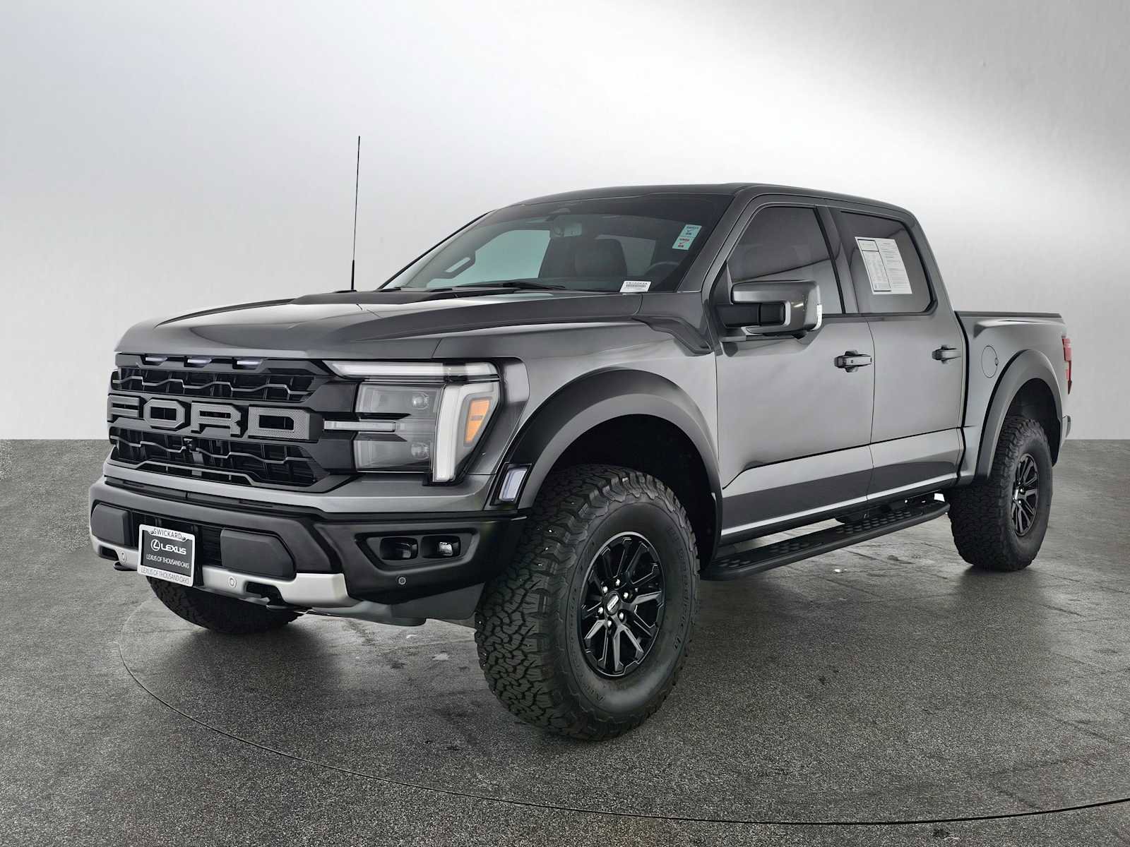 Used 2025 Ford F150 Raptor image 7