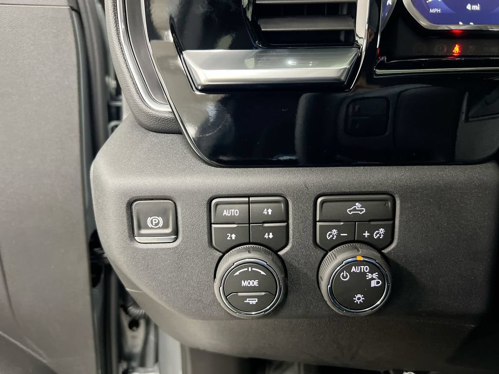 New 2026 Chevrolet Silverado 1500 LT w/ All Star Edition Plus AWD/4WD image 19