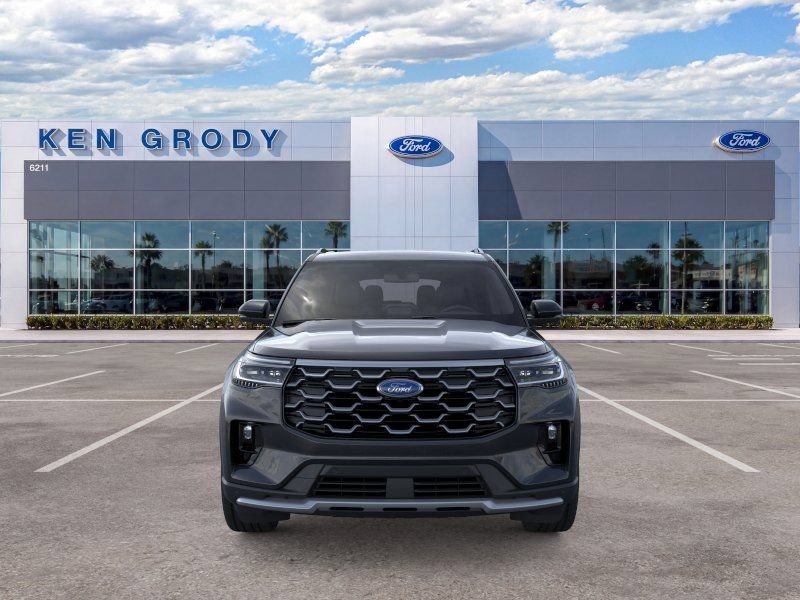 New 2026 Ford Explorer Platinum RWD image 7
