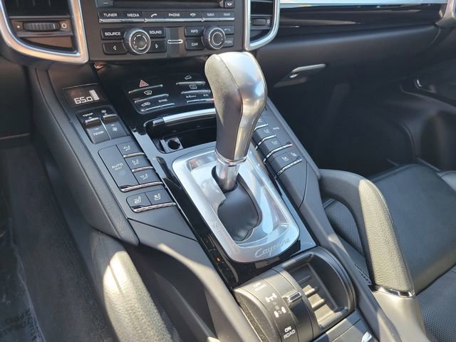 Used 2016 Porsche Cayenne image 22