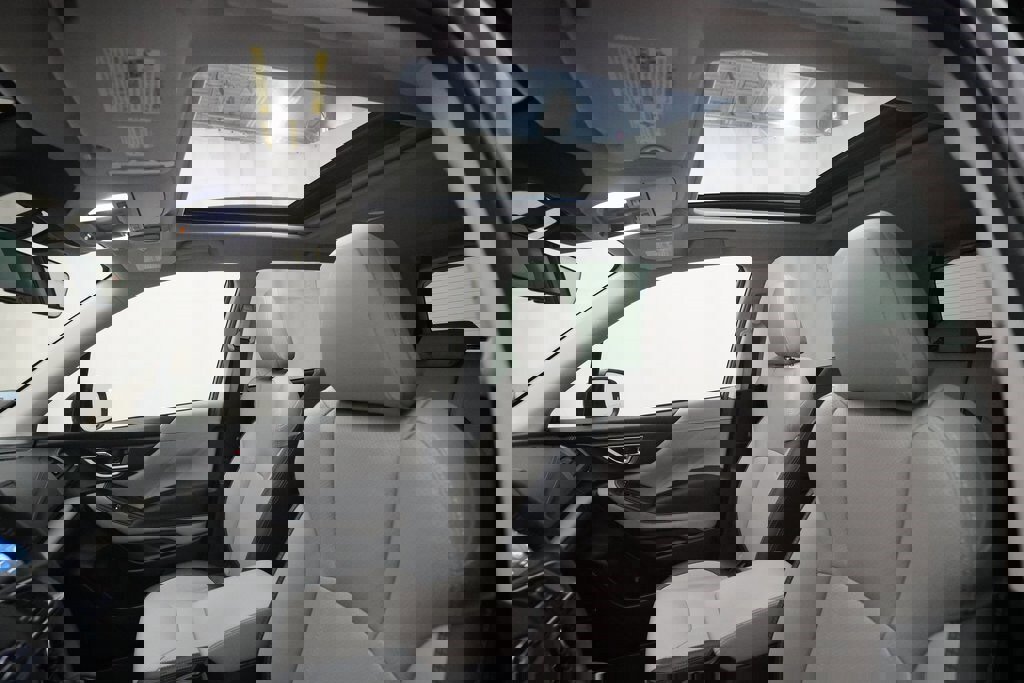 Used 2022 Subaru Forester Limited image 33