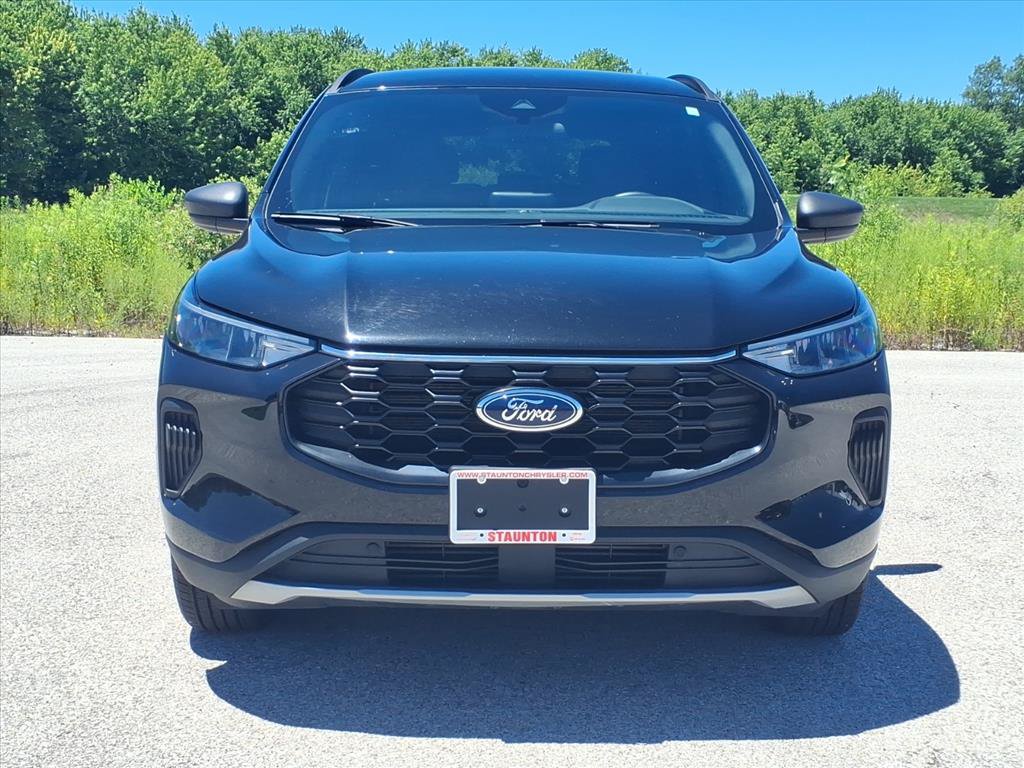 Used 2025 Ford Escape ST-Line AWD/4WD image 29