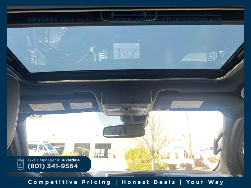 Used 2022 Nissan Frontier PRO-4X w/ Pro-4X Premium Package image 22