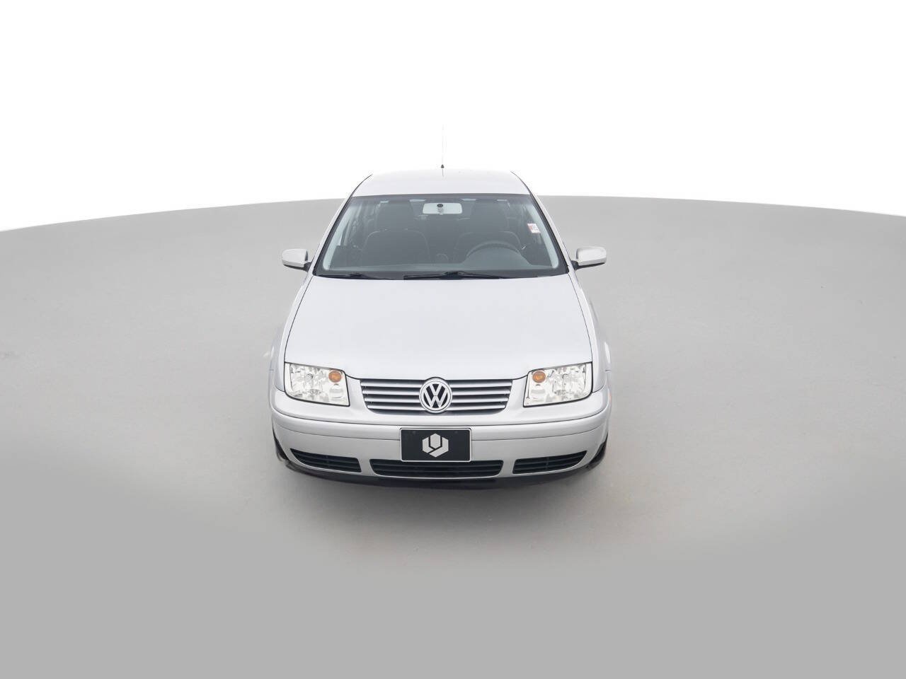 Used 2002 Volkswagen Jetta GLS FWD image 2