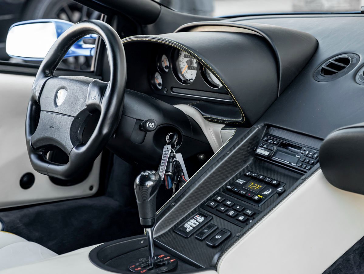Used 1998 Lamborghini Diablo SV image 28