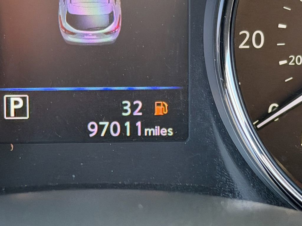 Used 2020 Nissan Rogue Sport SV FWD image 24