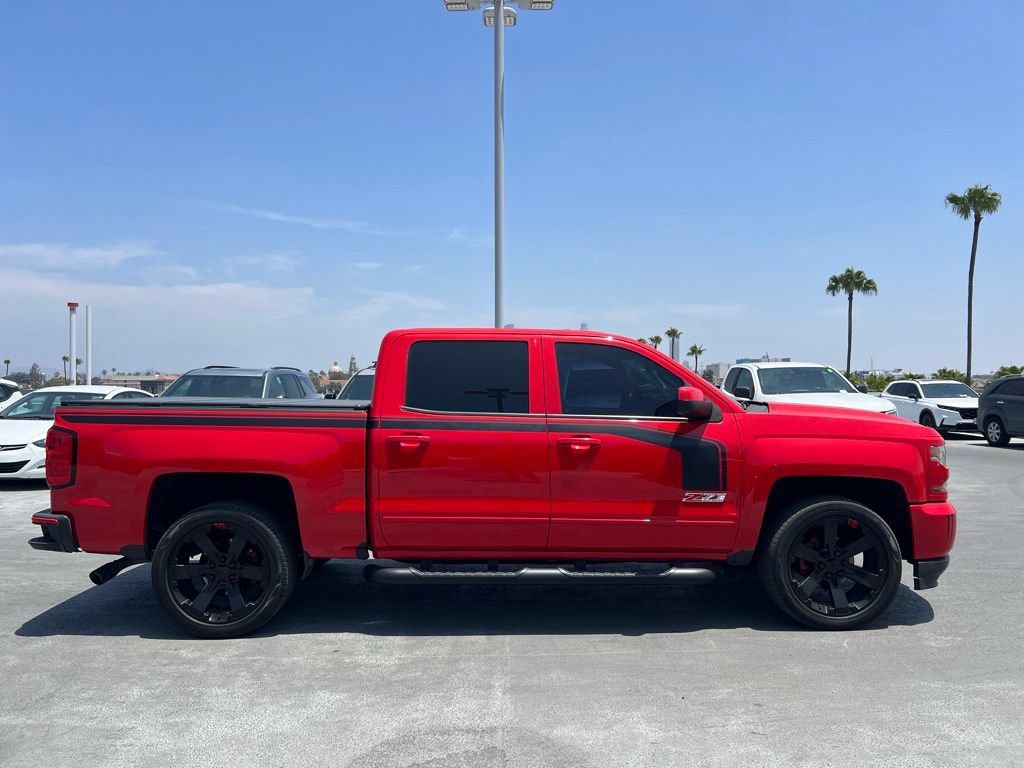 Used 2018 Chevrolet Silverado 1500 LT w/ Rally 2 Edition AWD/4WD image 4