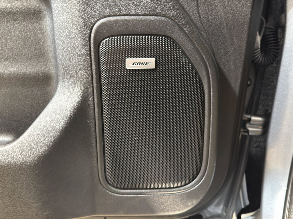 Used 2021 Chevrolet Silverado 1500 High Country w/ Technology Package image 14