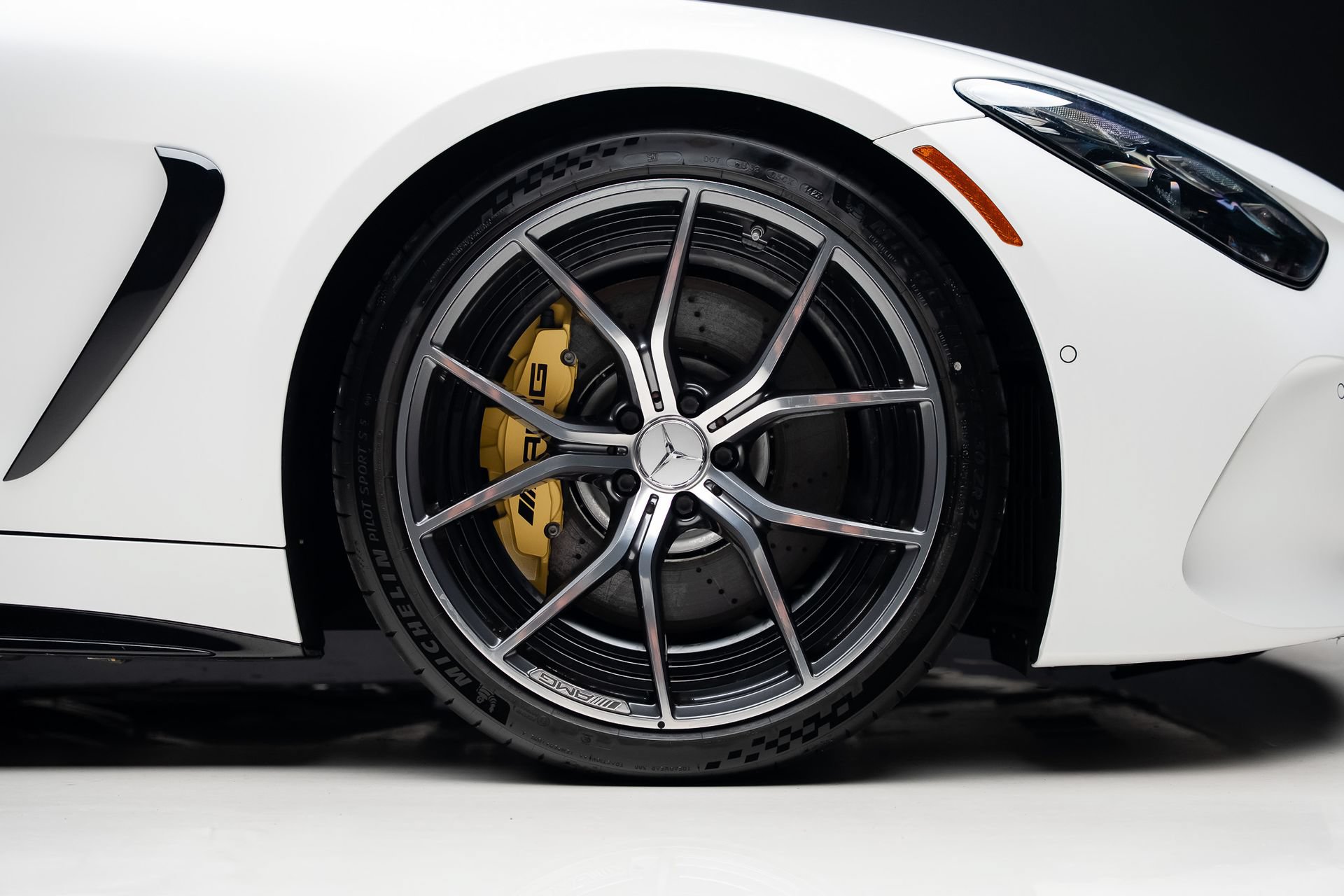 Used 2024 Mercedes-Benz AMG GT 55 image 40