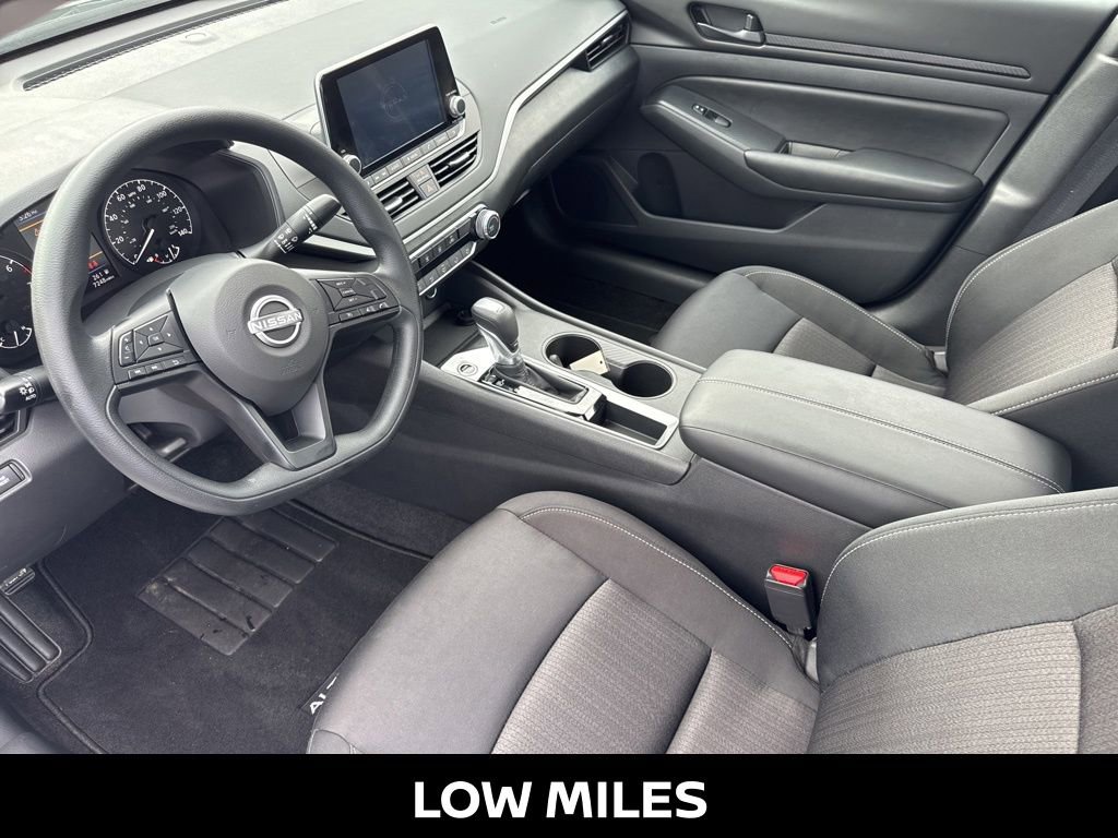 Certified 2025 Nissan Altima 2.5 S image 11