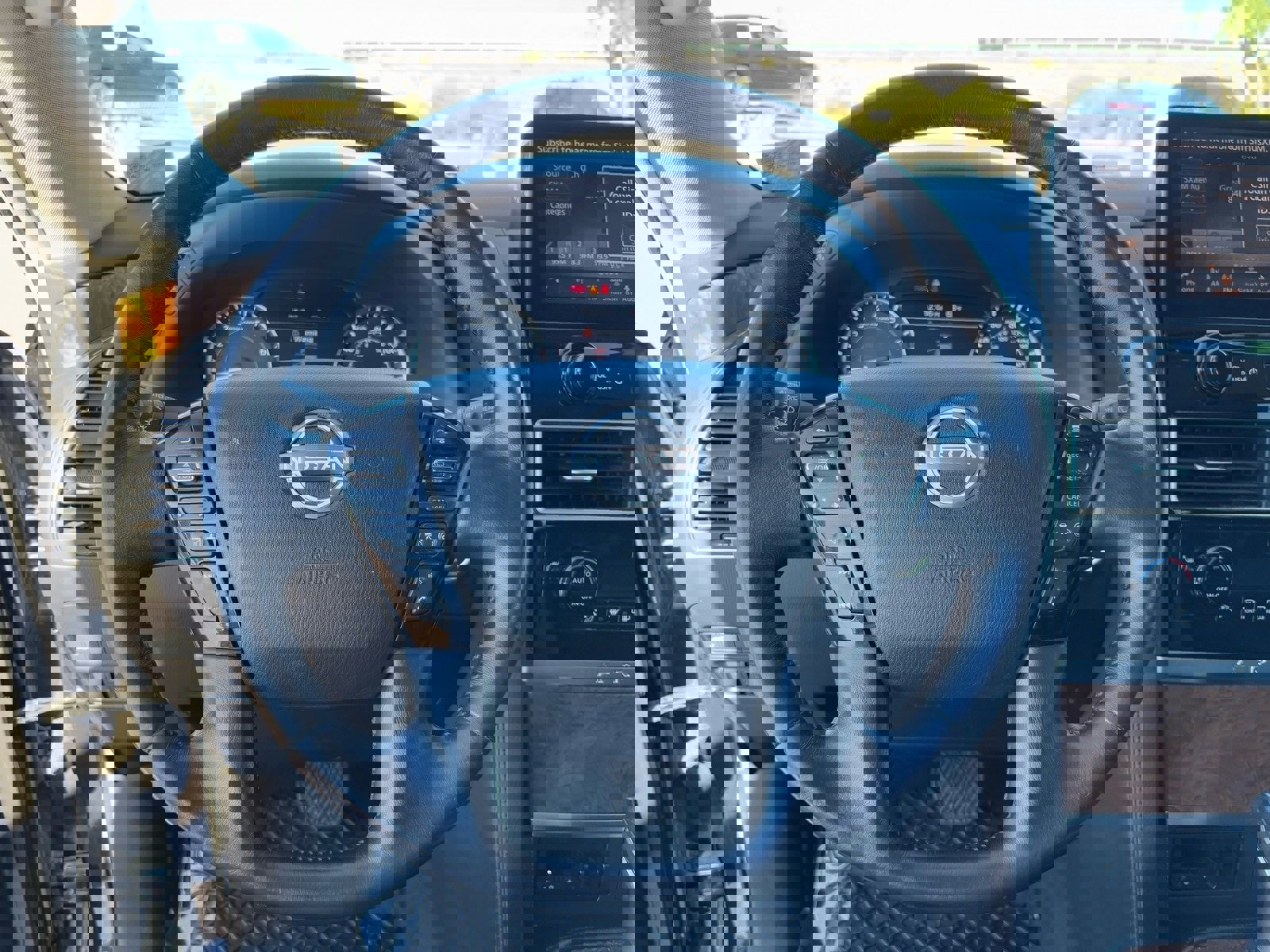 Used 2021 Nissan Armada SL w/ Captain's Chairs Package image 20