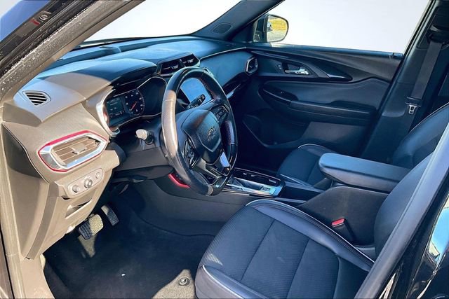 Used 2021 Chevrolet TrailBlazer RS w/ Convenience Package image 16
