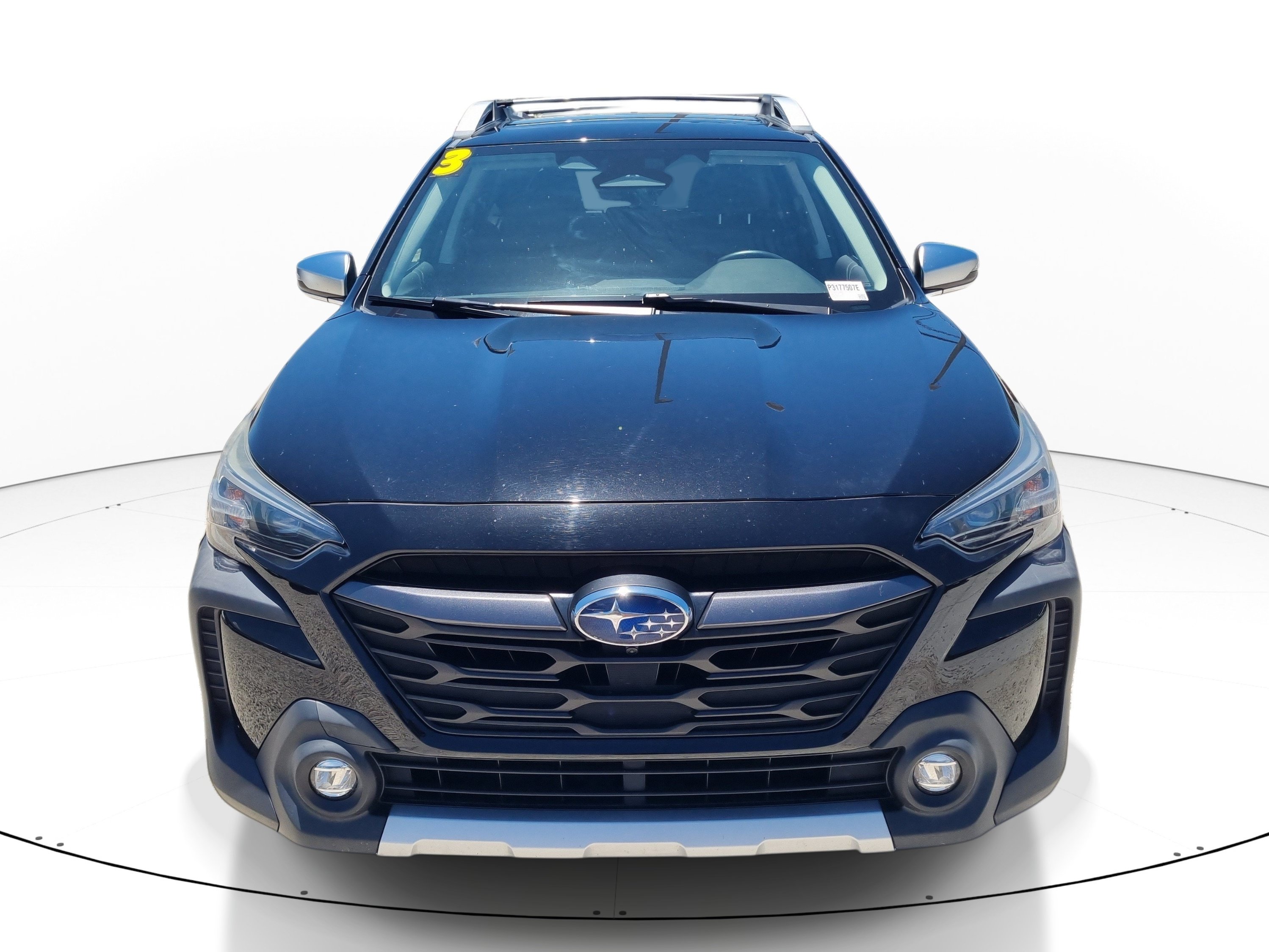 Used 2023 Subaru Outback Touring AWD/4WD image 2