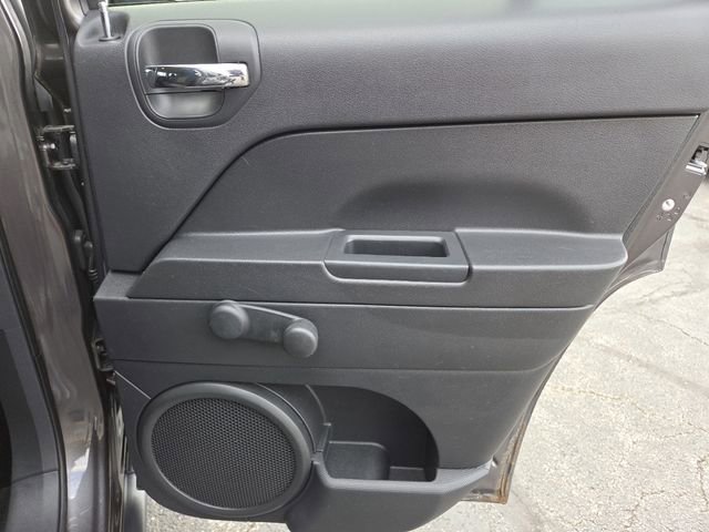 Used 2015 Jeep Patriot Sport FWD image 19