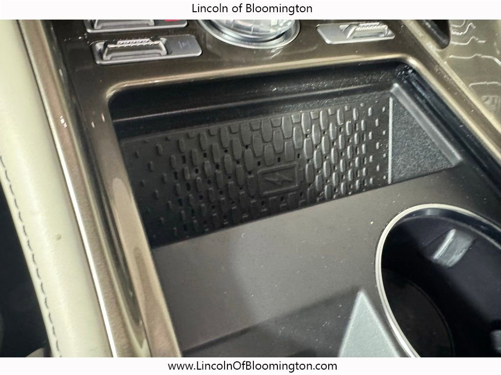 New 2024 Lincoln Nautilus Black Label w/ Jet Appearance Package (87T) image 44