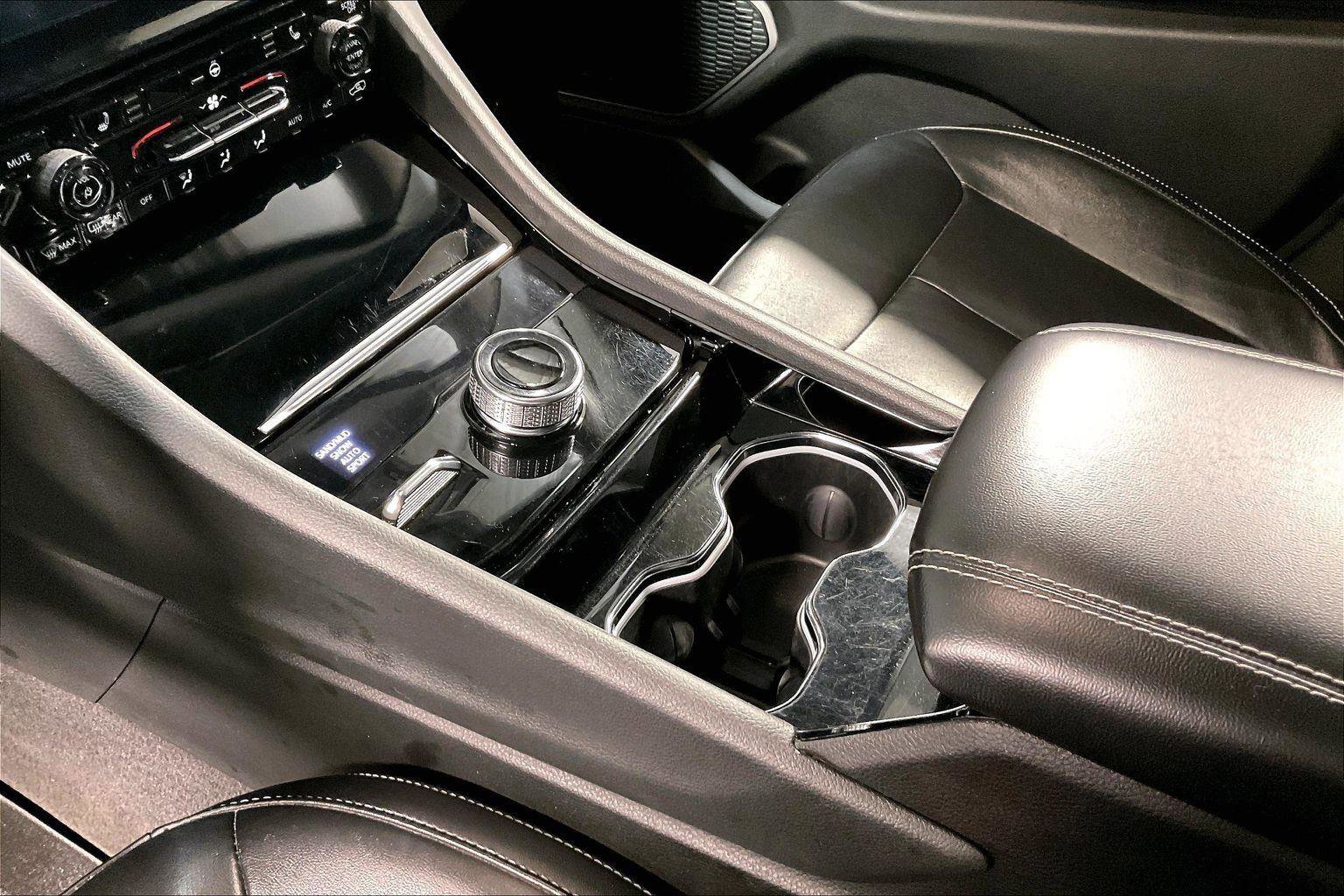 Used 2021 Jeep Grand Cherokee L Limited w/ Trailer Tow Package image 16