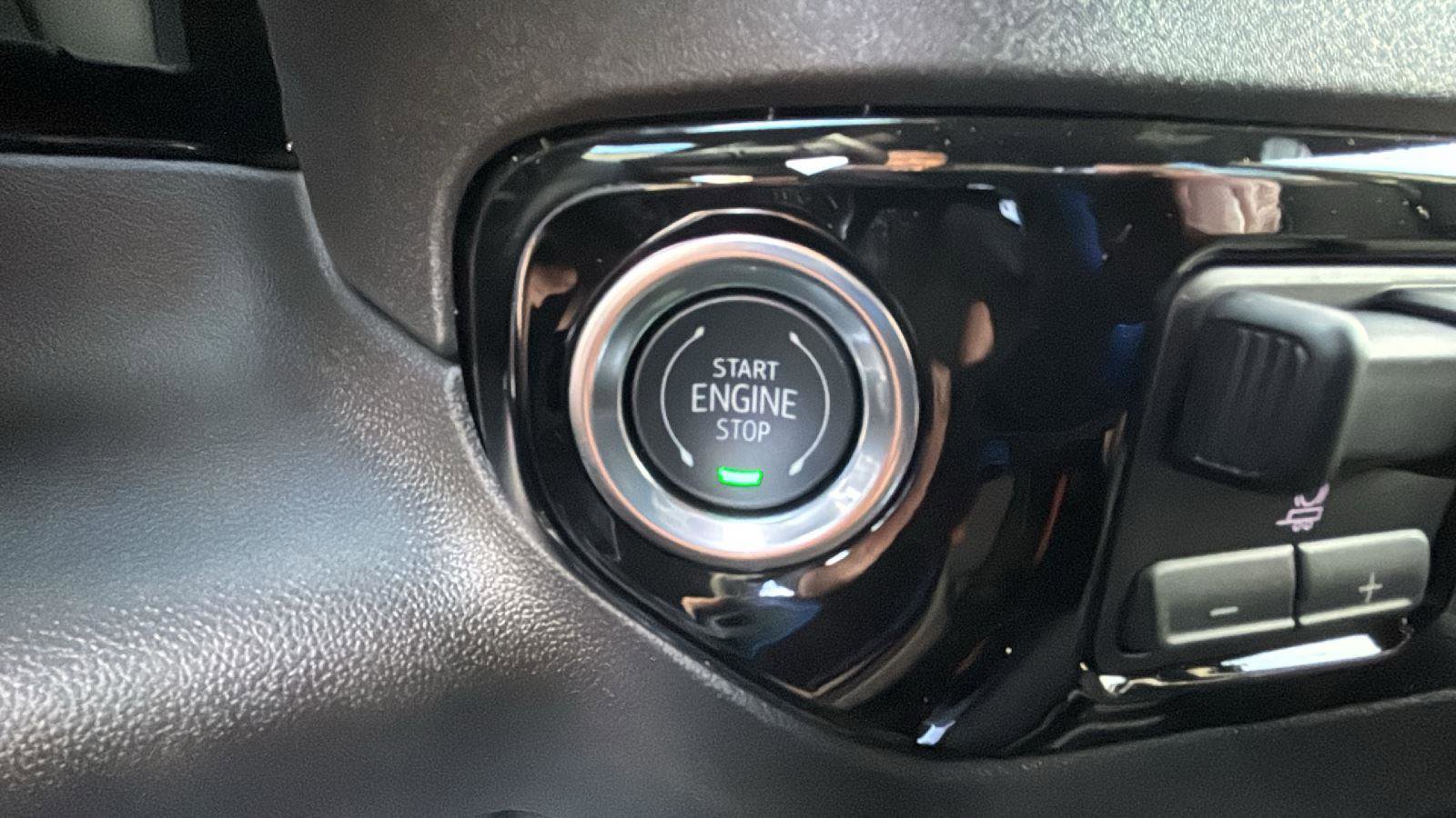 New 2026 GMC Sierra 1500 Elevation image 13