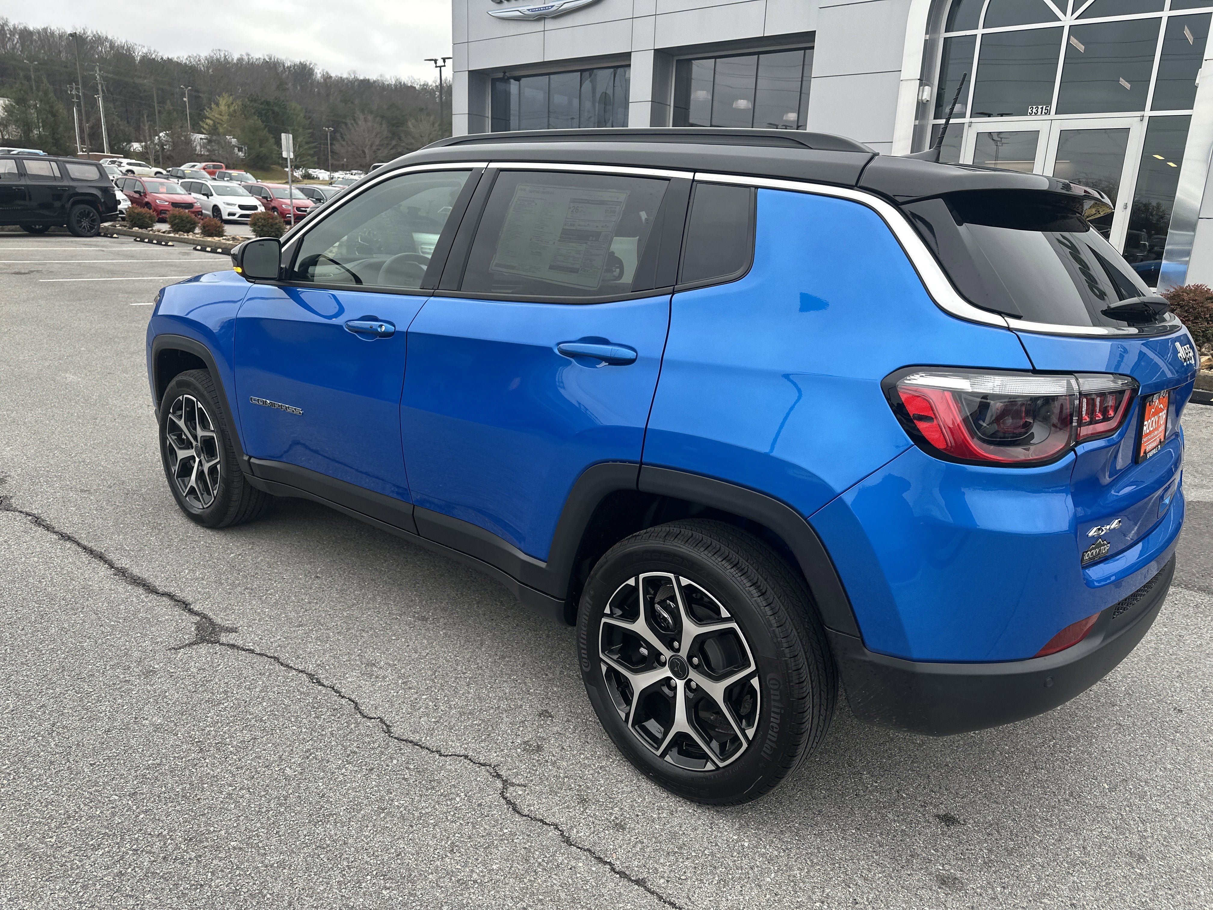 New 2026 Jeep Compass Limited AWD/4WD image 10