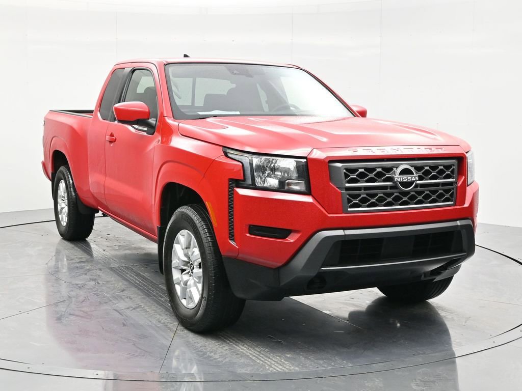 Used 2022 Nissan Frontier SV image 3