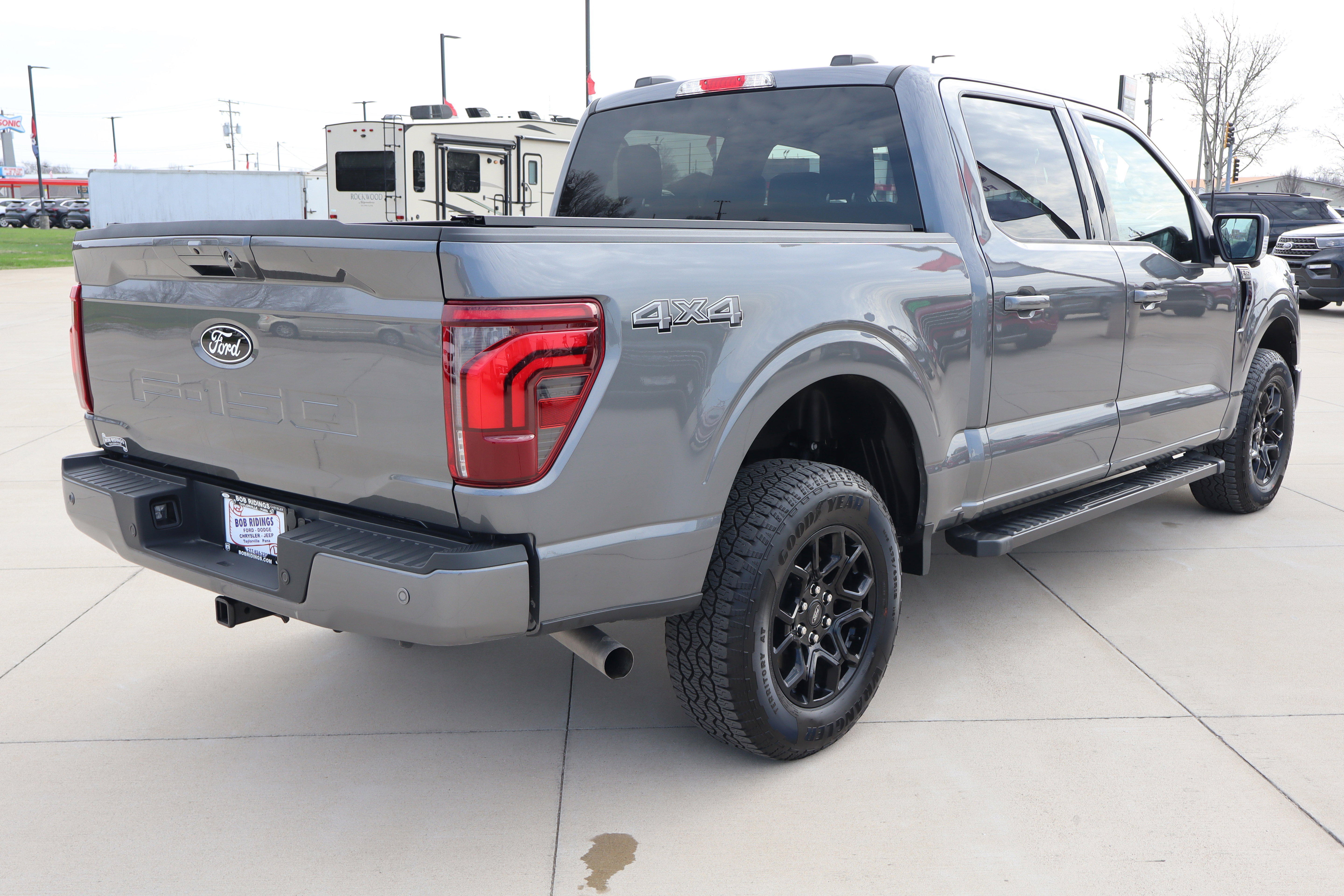 Used 2025 Ford F150 Lariat AWD/4WD image 6