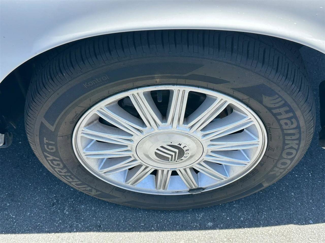 Used 2011 Mercury Grand Marquis LS RWD image 57