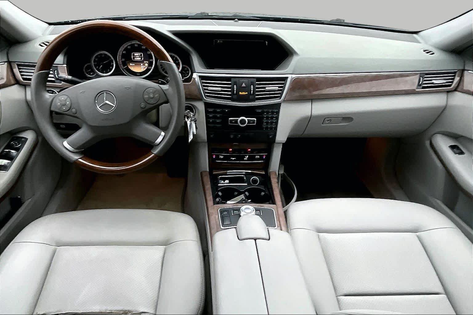 Used 2011 Mercedes-Benz E 350 Sedan image 15