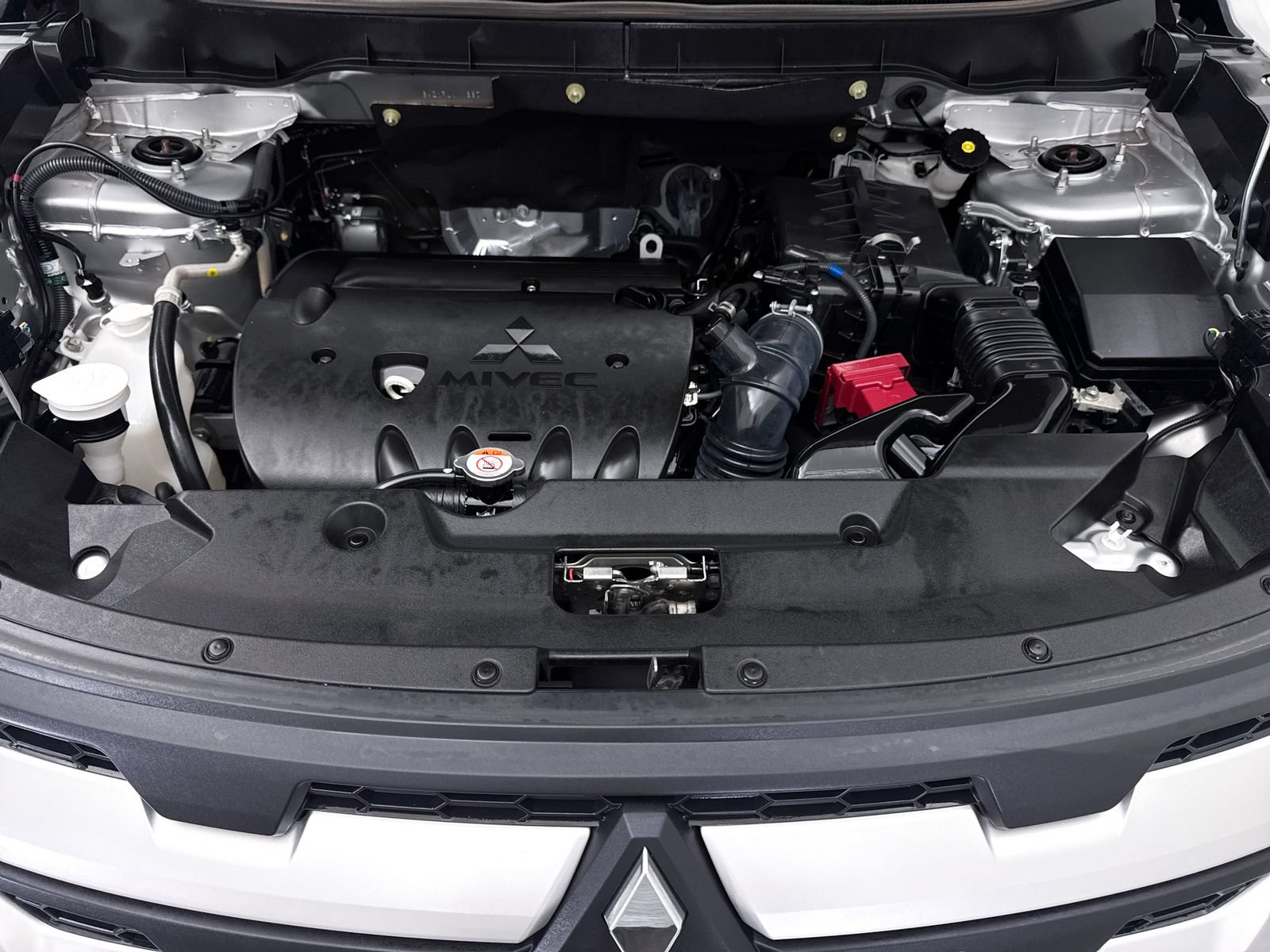 Used 2024 Mitsubishi Outlander Sport ES AWD/4WD image 10