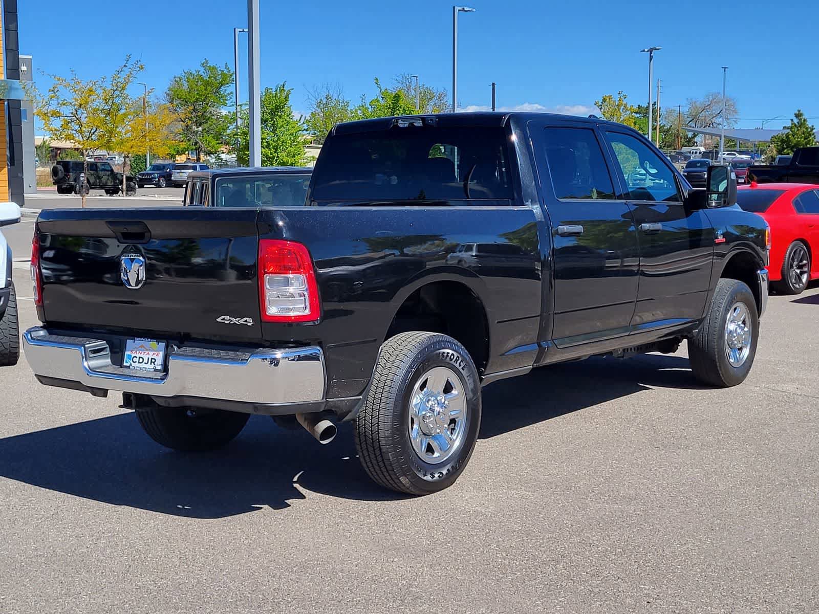 Used 2024 RAM 2500 Tradesman w/ Chrome Appearance Group image 5