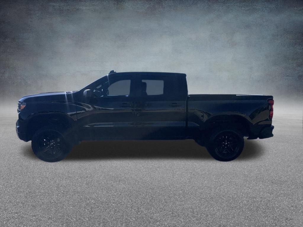 Used 2024 Chevrolet Silverado 1500 Custom Trail Boss w/ LPO, Dark Essentials Package AWD/4WD image 7