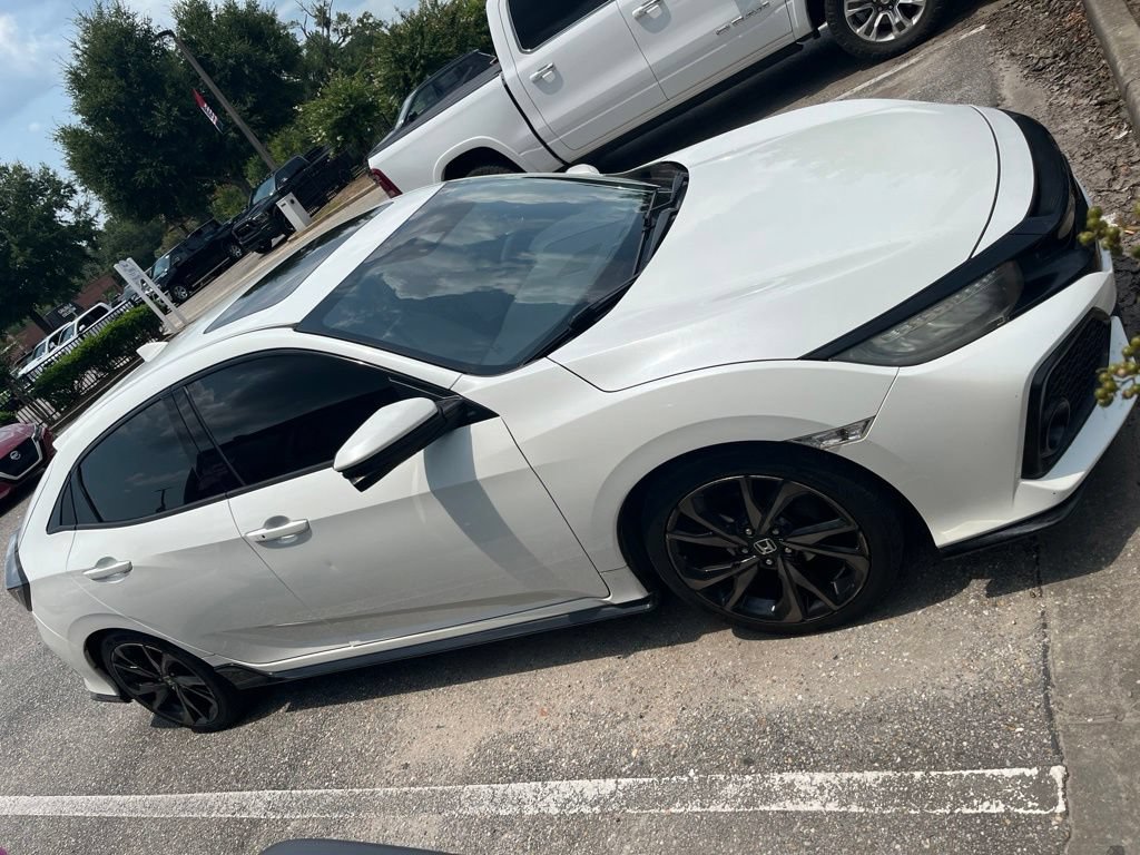 Used 2017 Honda Civic Sport Touring image 3